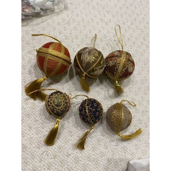 Select 10 Embroidered Beaded Christmas Tree Ornaments Decorations - Picture 2 of 12